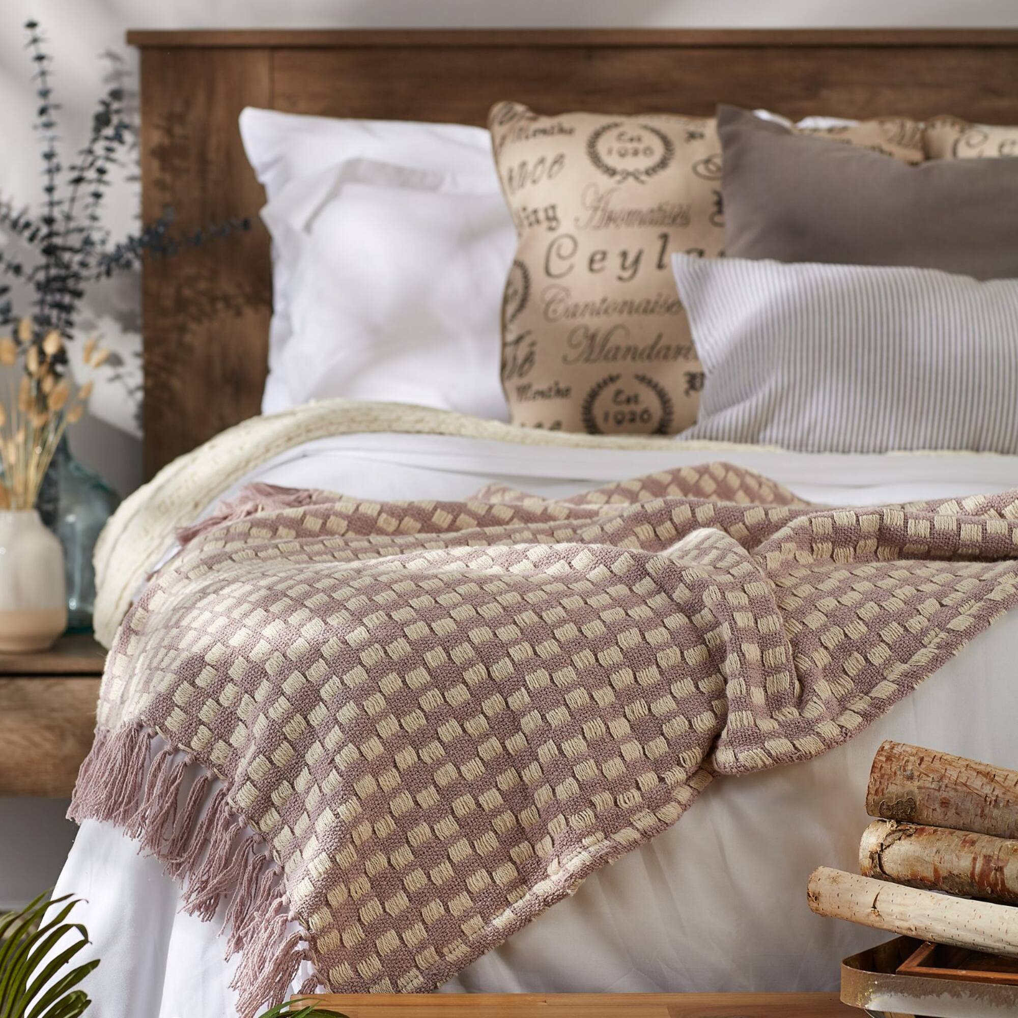 DII® Dusty Lilac Urban Check Throw